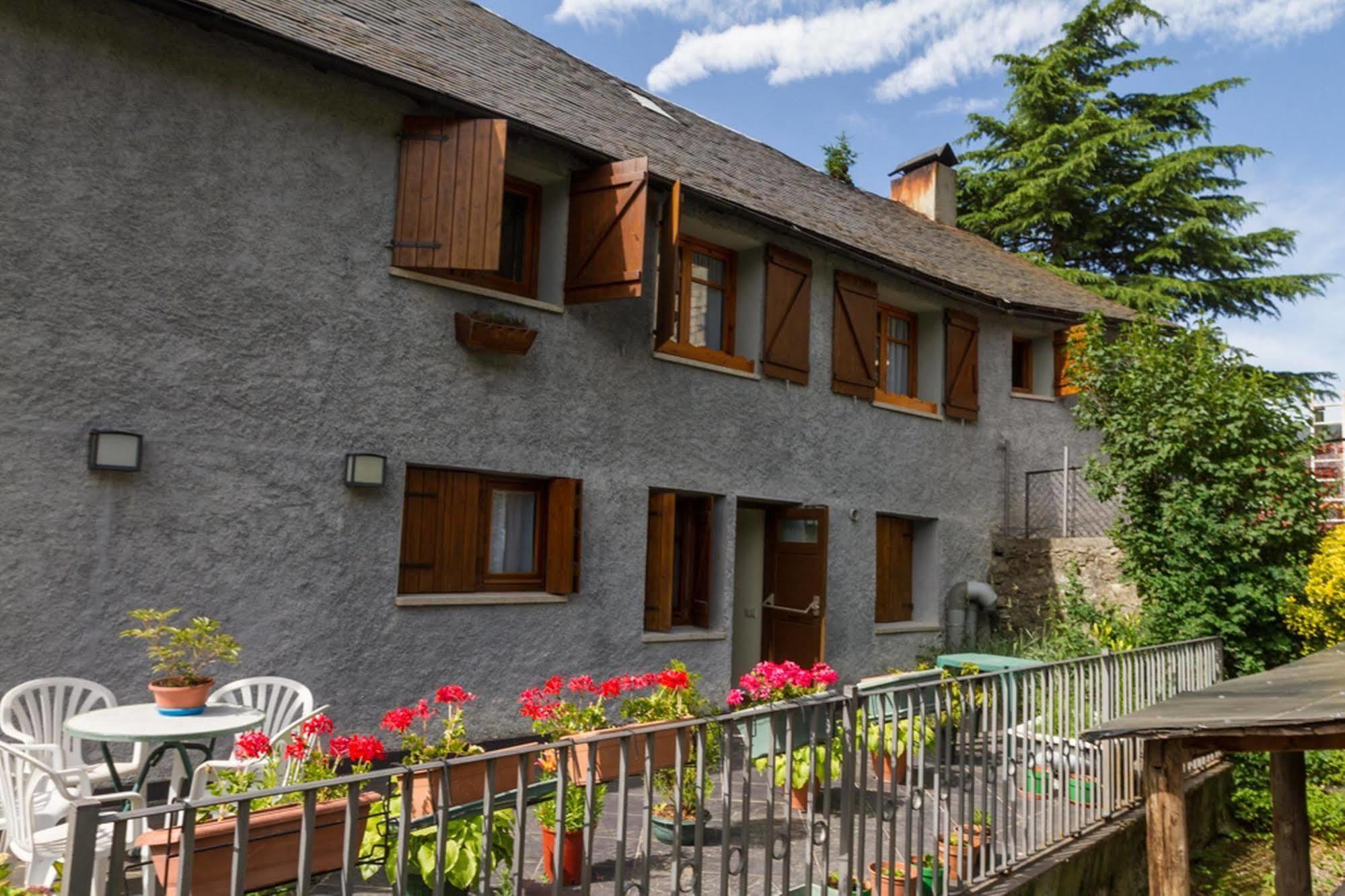 Hostal Aiguamog Саларду Экстерьер фото