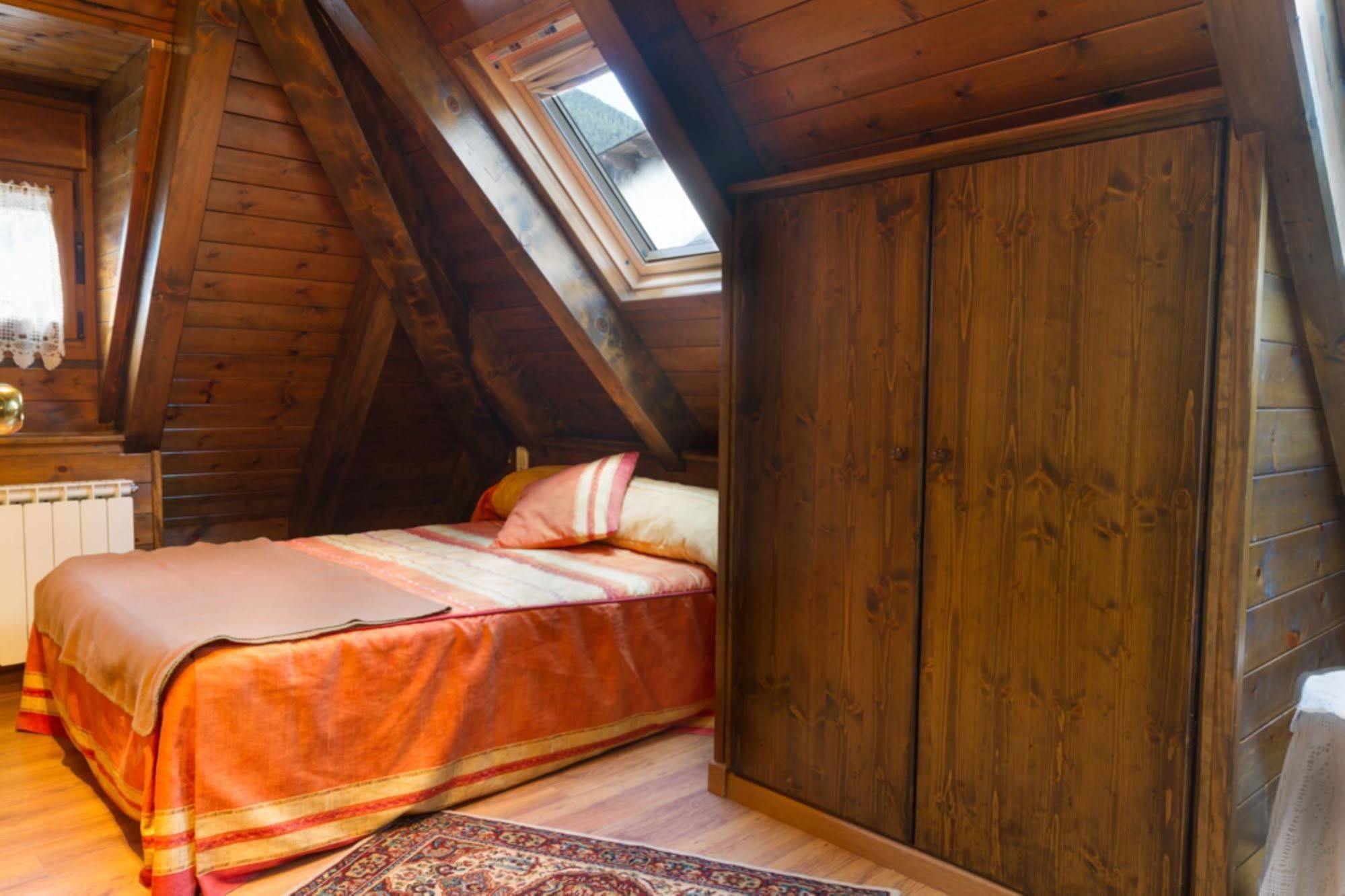 Hostal Aiguamog Саларду Экстерьер фото