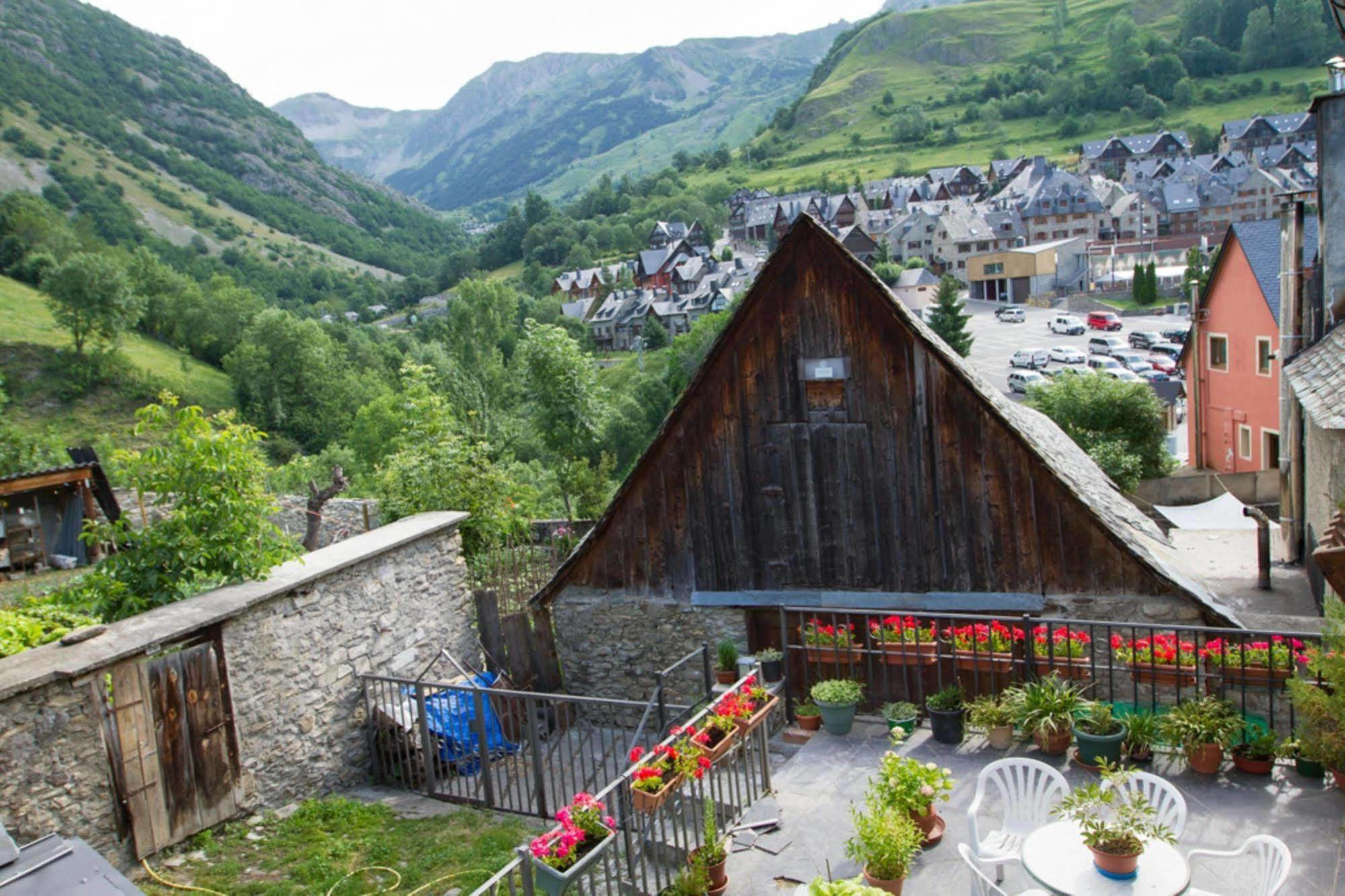 Hostal Aiguamog Саларду Экстерьер фото